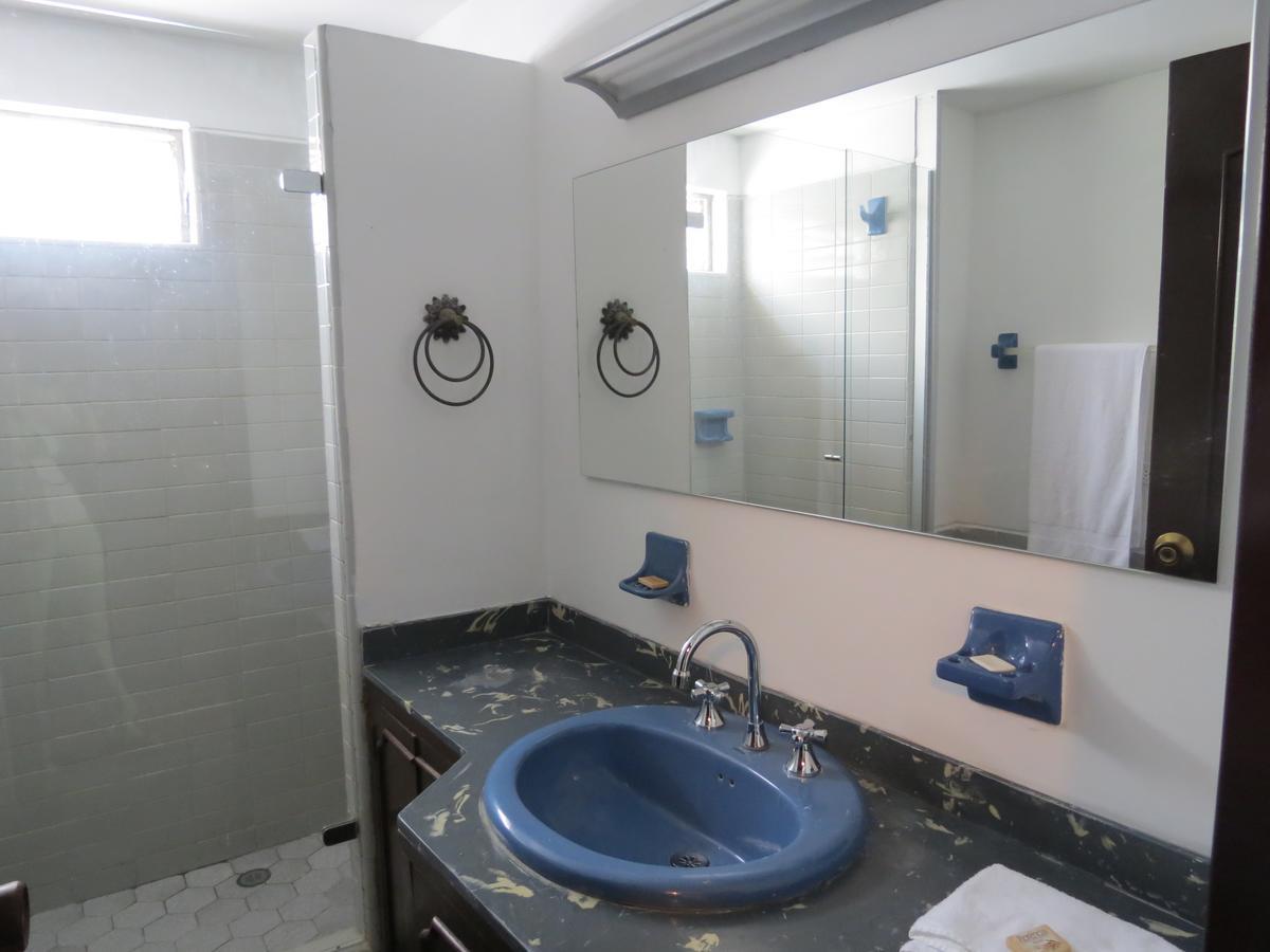 Hotel Del Oeste Cali Kültér fotó